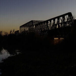Amanecer en el puente